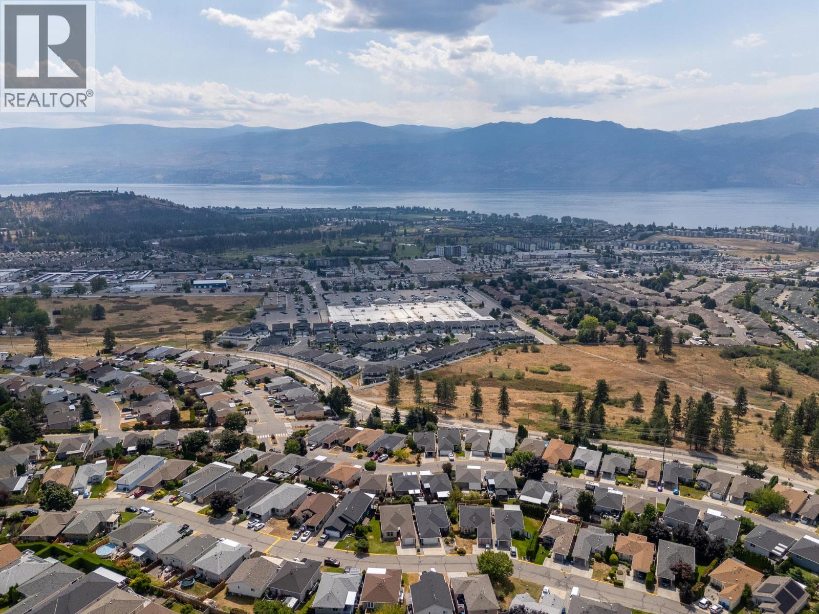 2440 Old Okanagan Highway Unit# 319