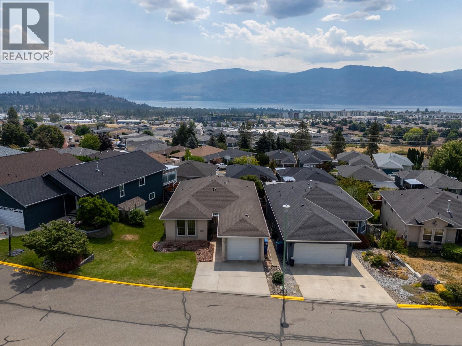 2440 Old Okanagan Highway Unit# 319