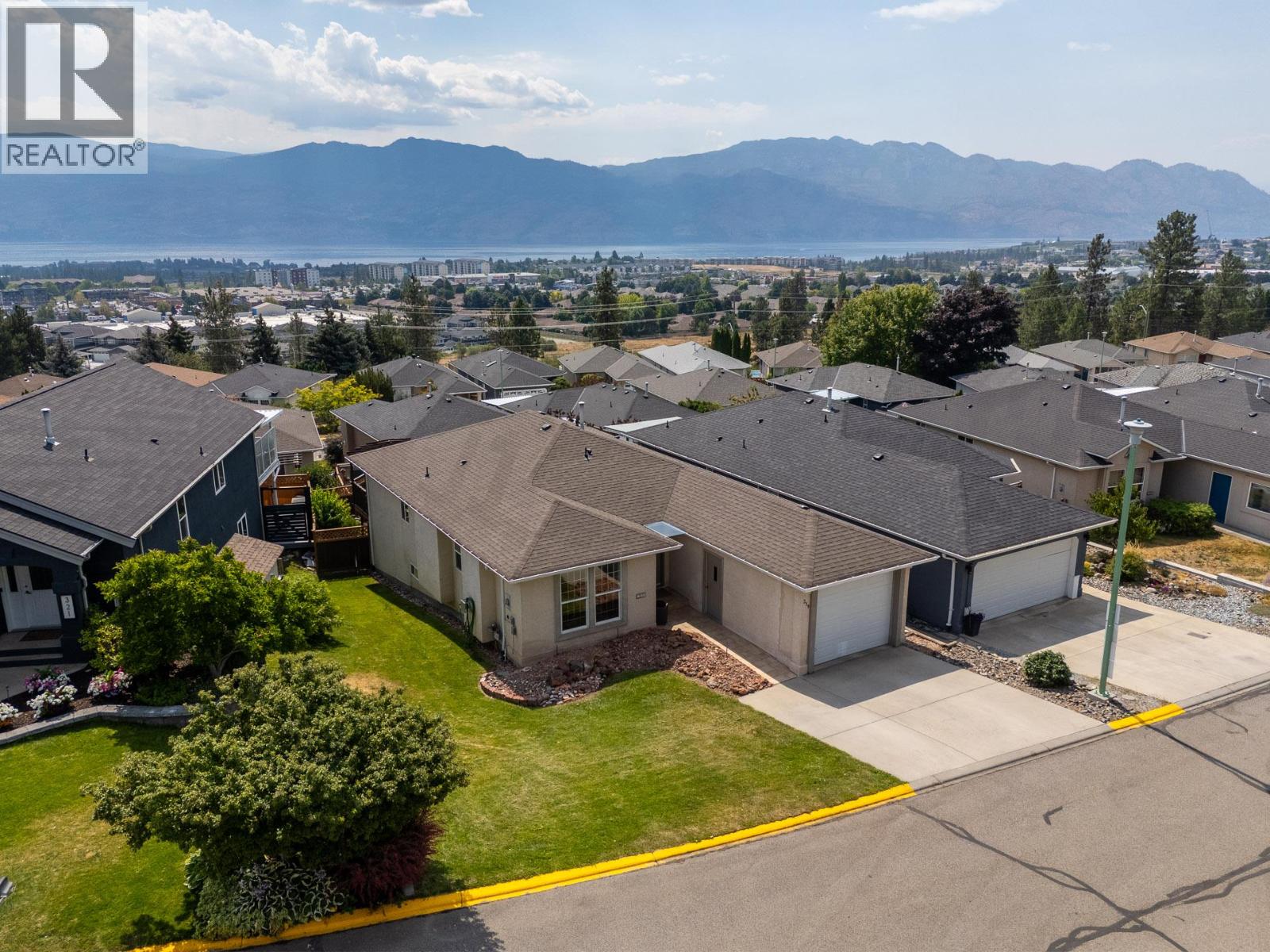 2440 Old Okanagan Highway Unit# 319