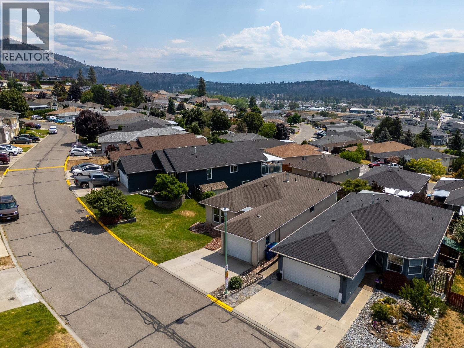 2440 Old Okanagan Highway Unit# 319