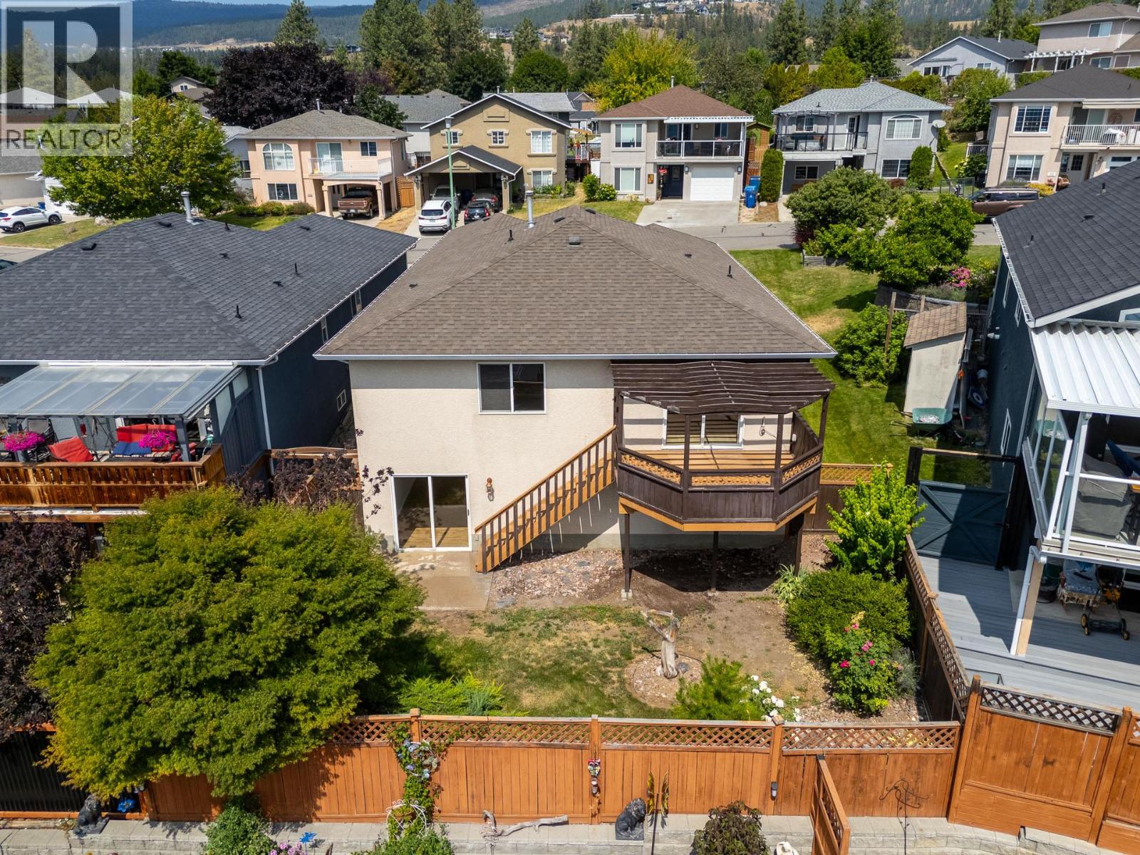 2440 Old Okanagan Highway Unit# 319