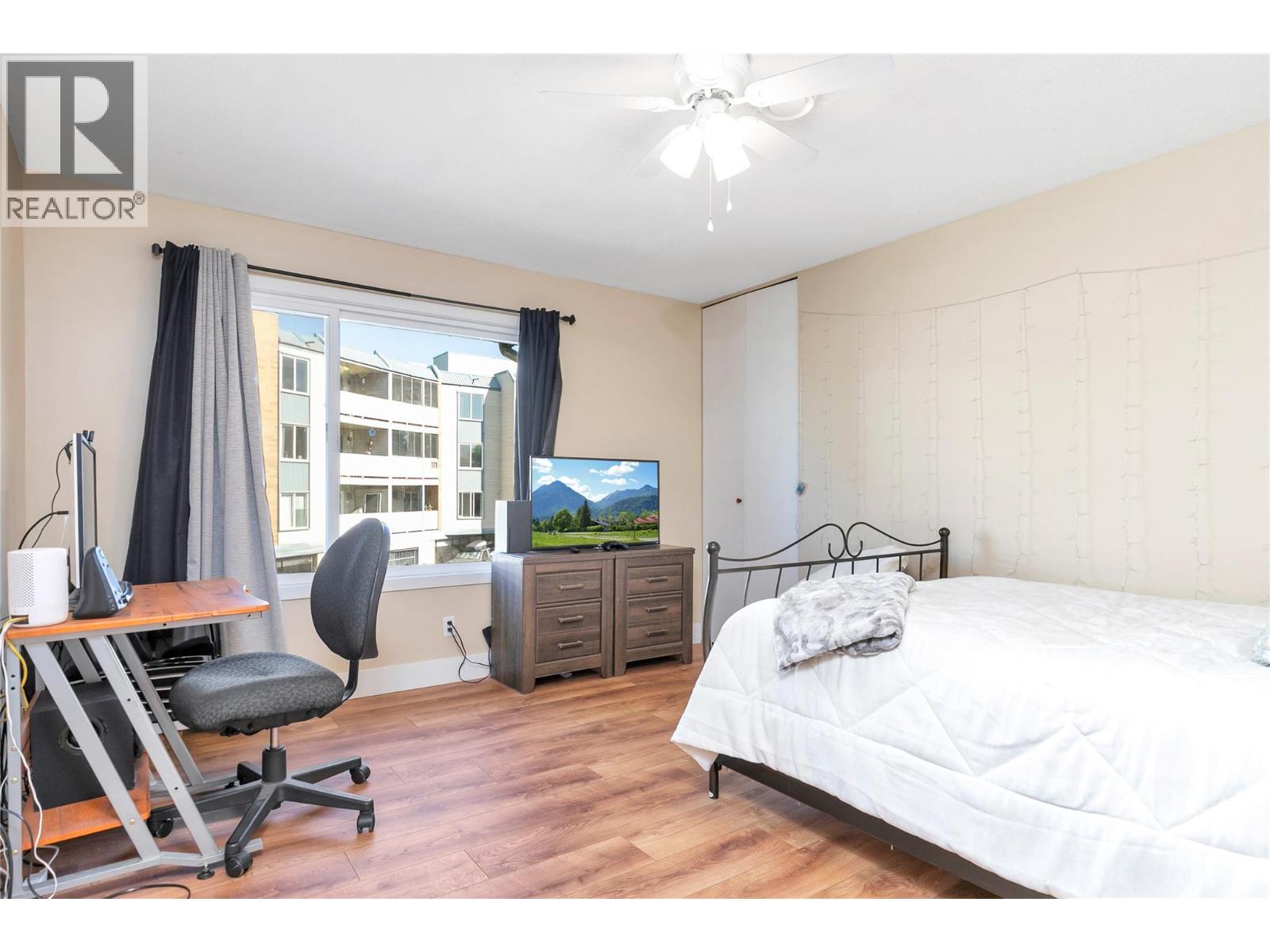 1660 Ufton Court Unit# 209