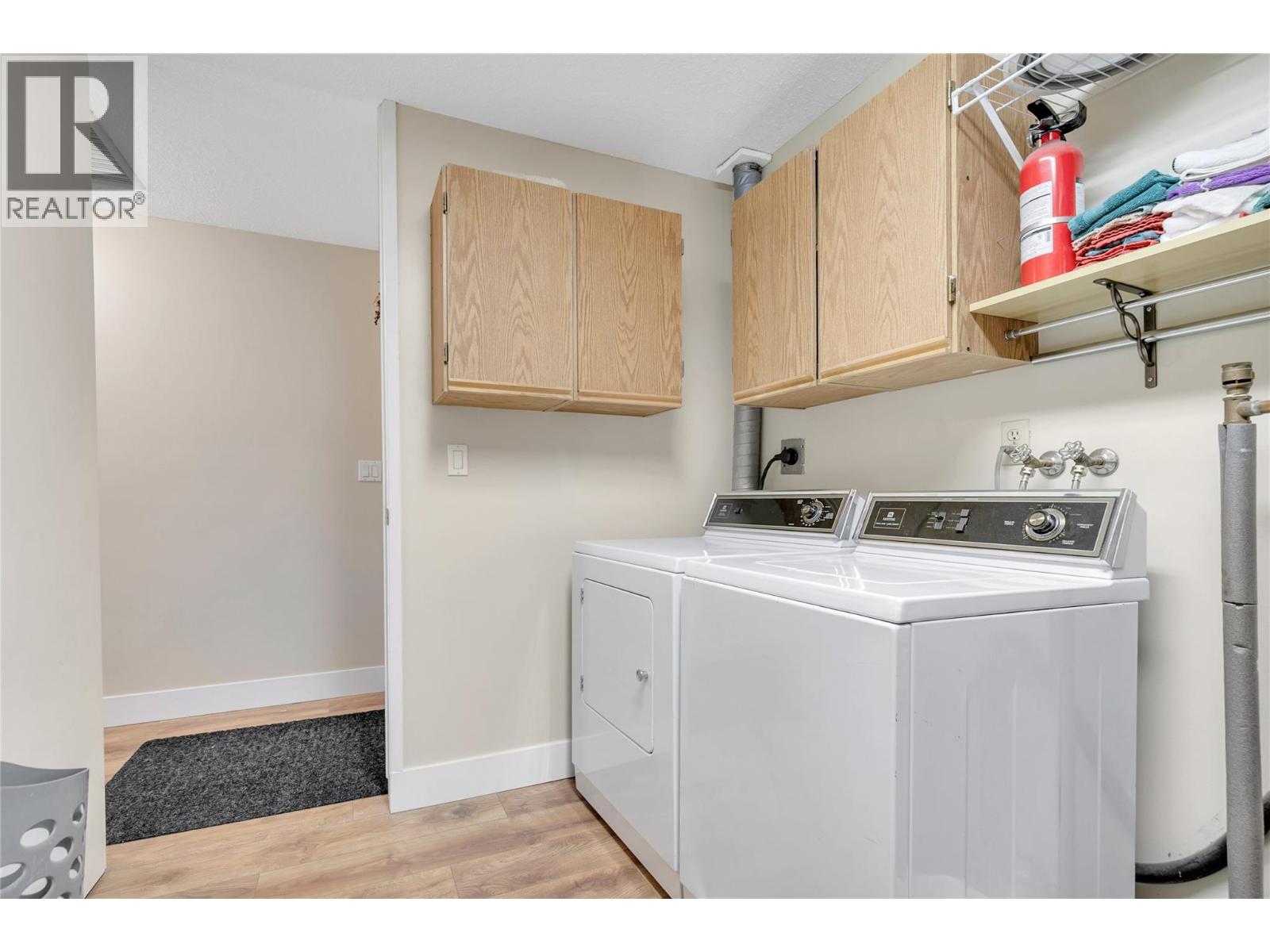 1660 Ufton Court Unit# 209