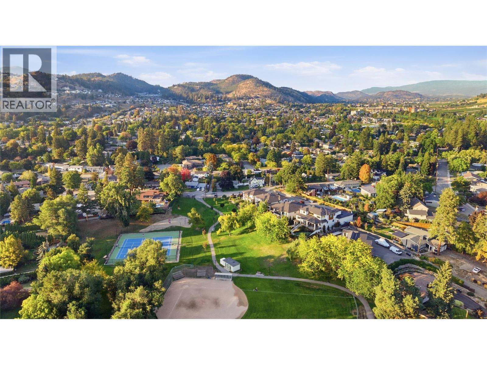 1675 Willow Crescent Unit# 3 Lot# 3