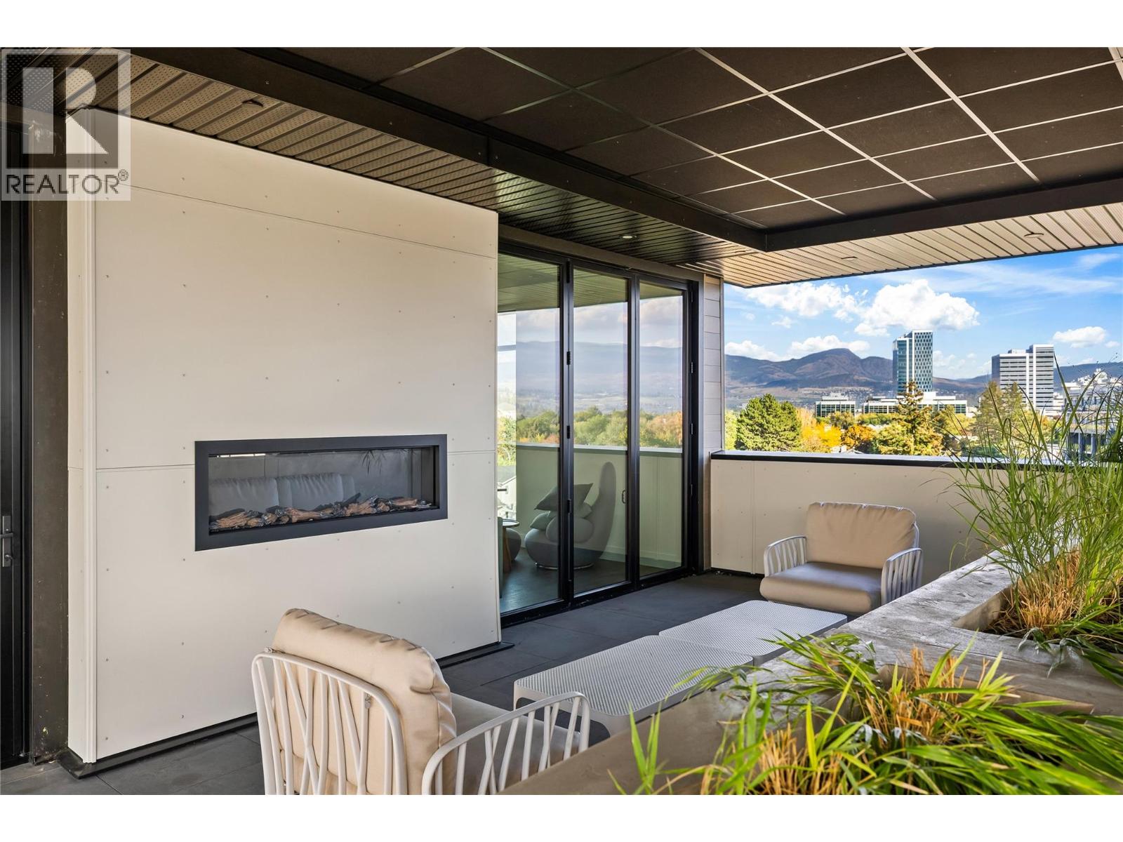 1274 Devonshire Avenue Unit# 445