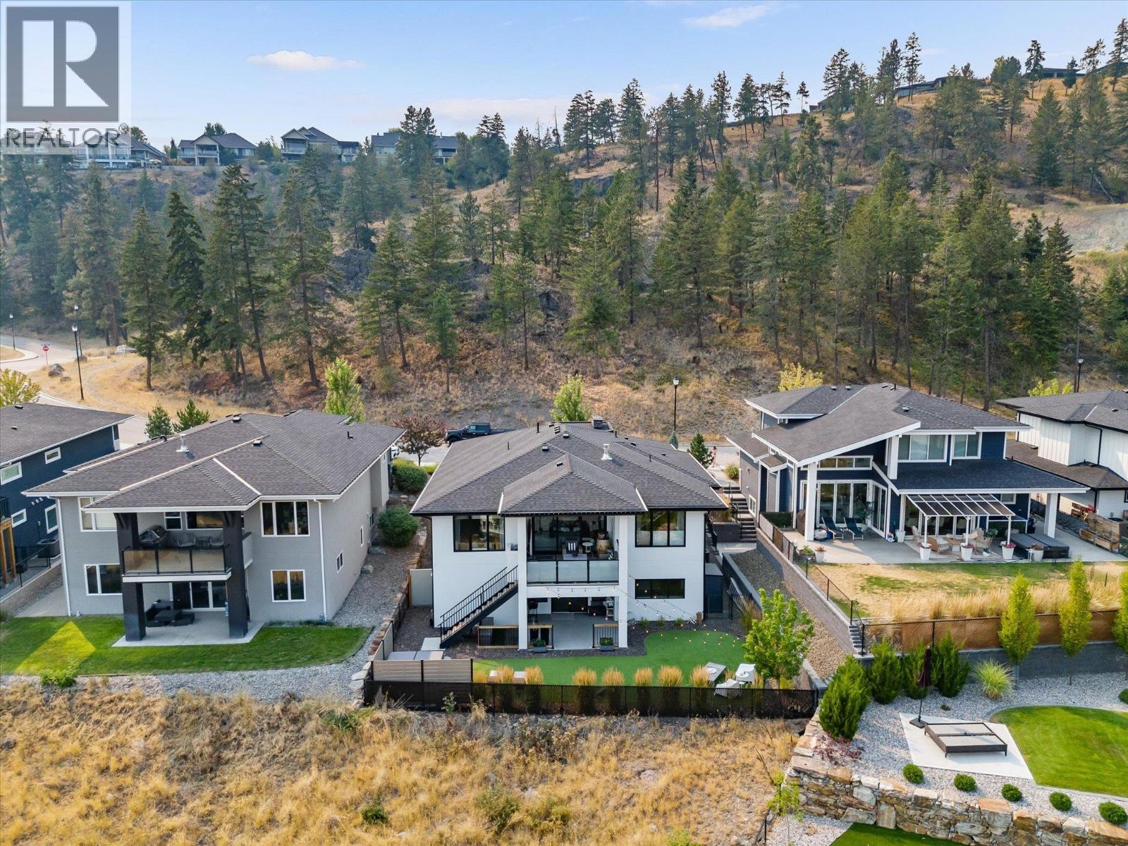 208 Skyland Drive
