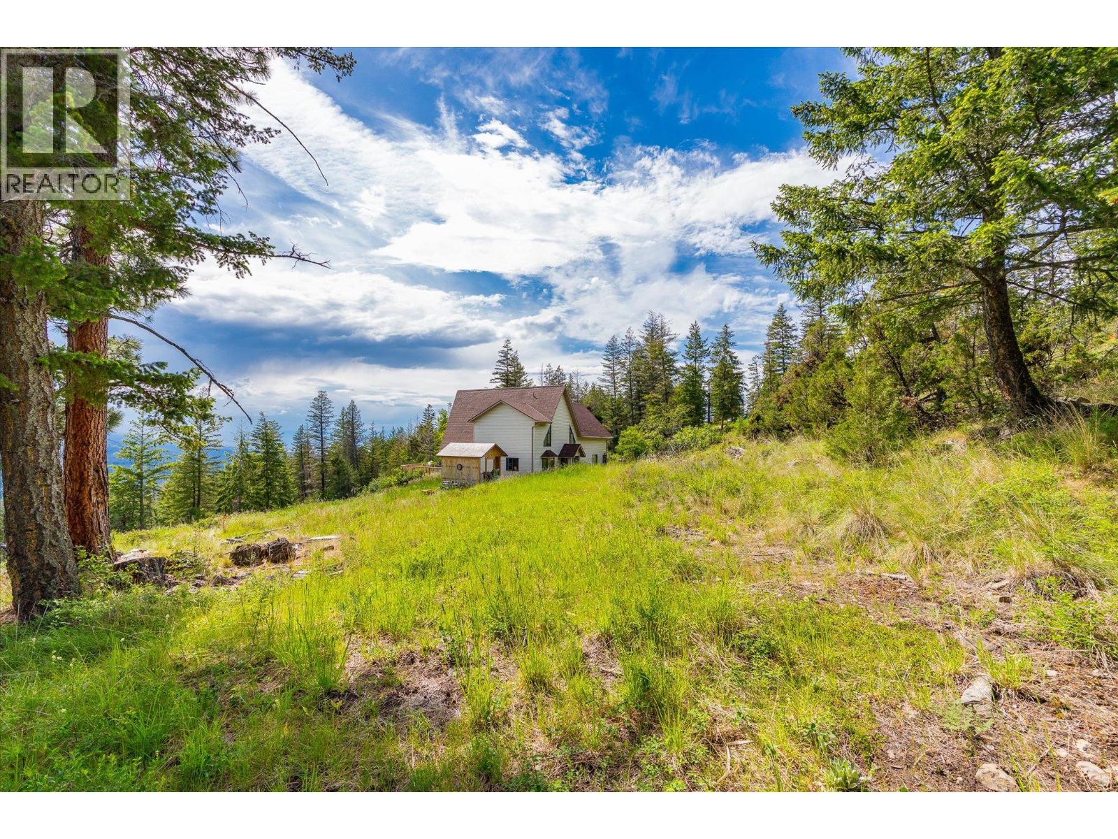 1957 Huckleberry Road