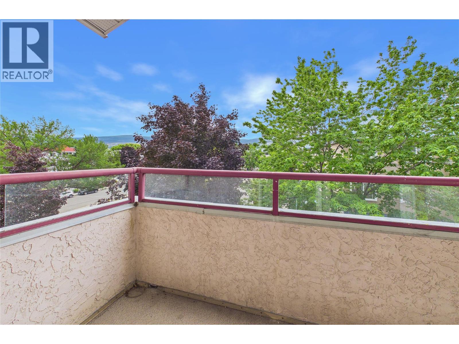993 KLO Road Unit# 303