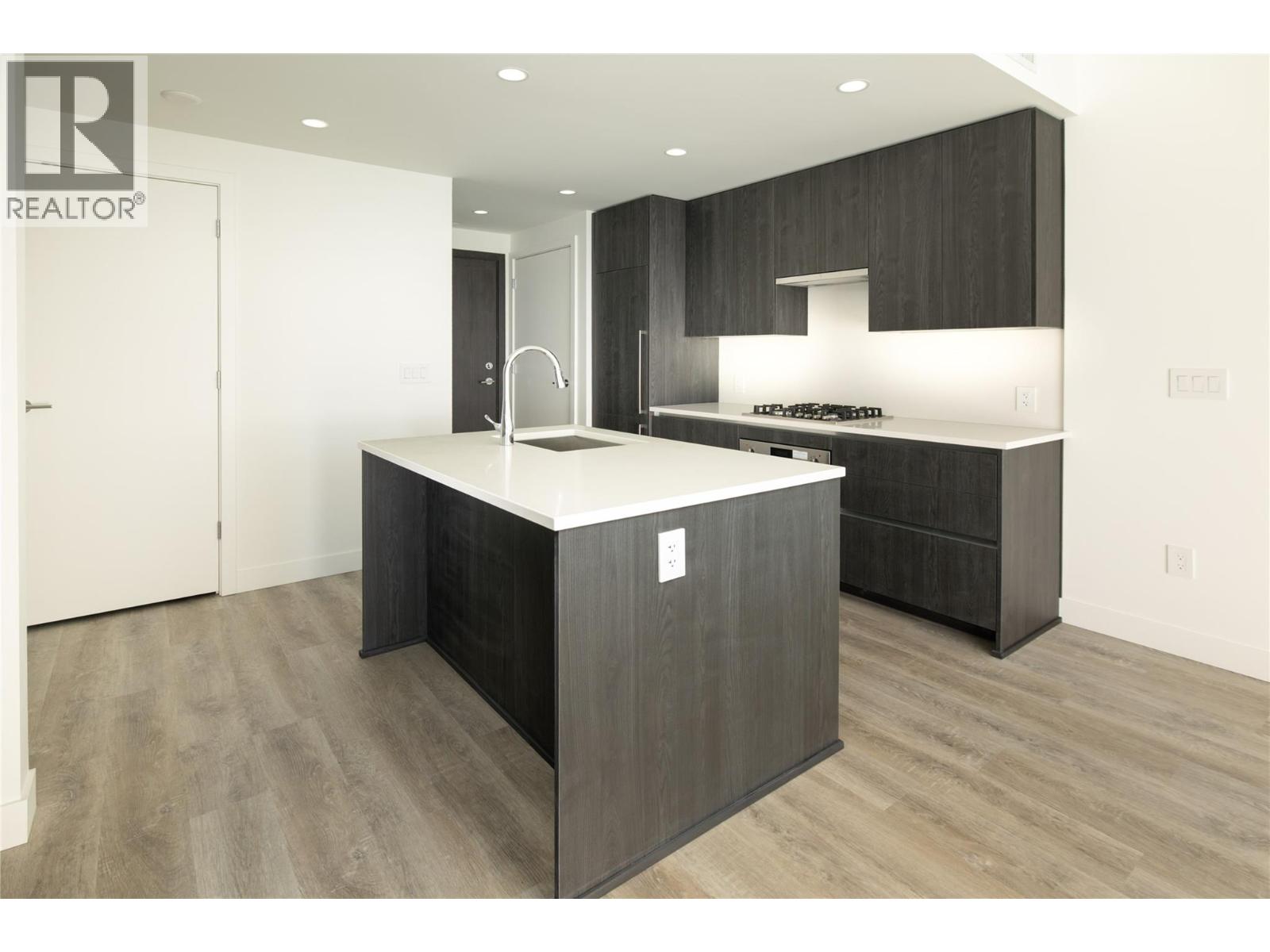 1626 Water Street Unit# 2105