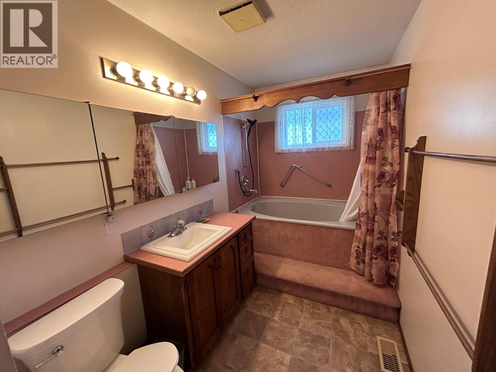 255 Cambie Road