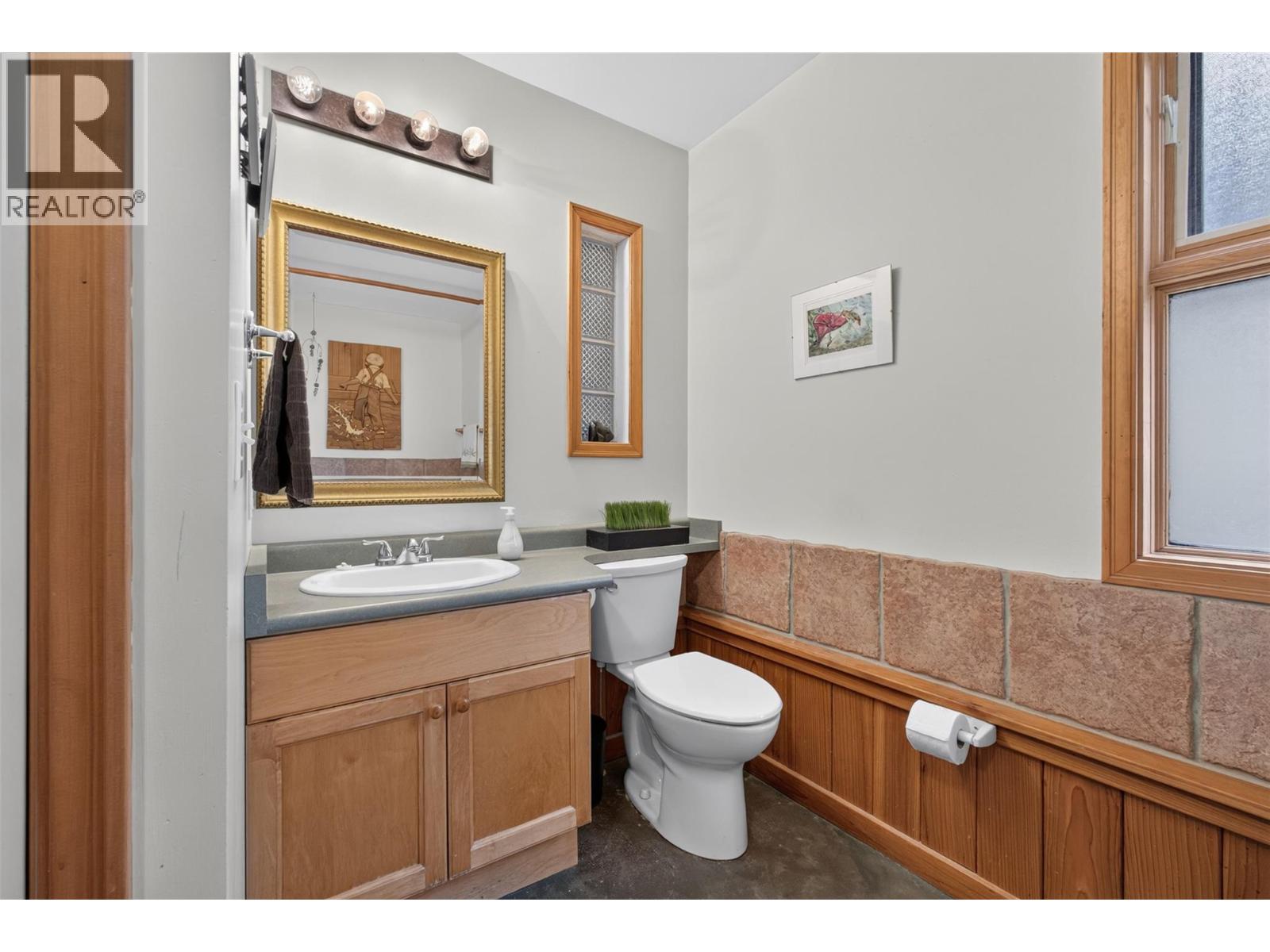 7366 Fintry Delta Road