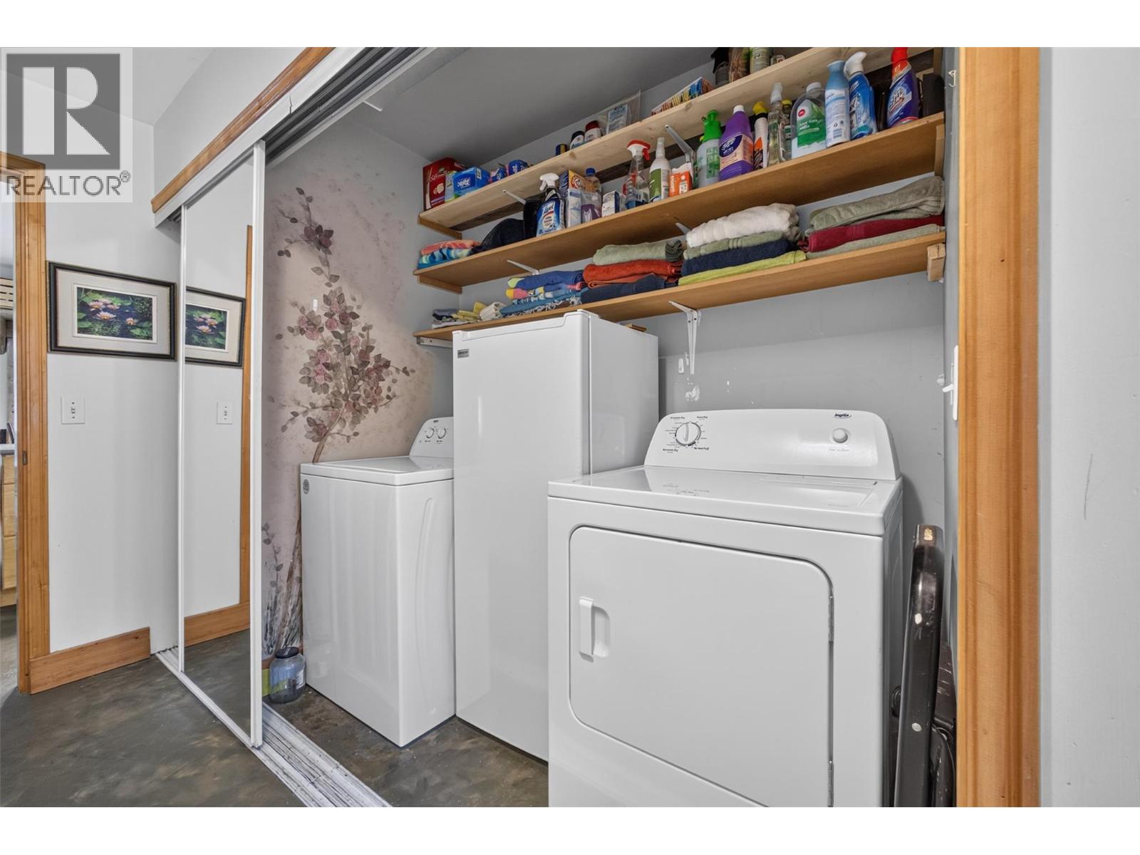 7366 Fintry Delta Road