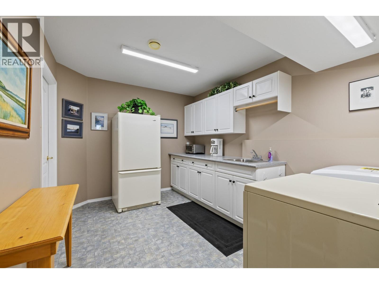 2300 Silver Place Unit# 3