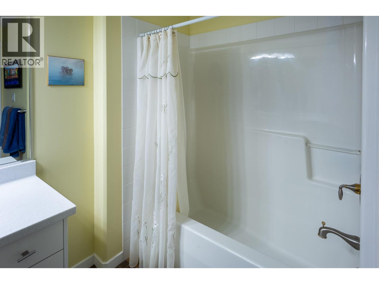 303 Whitman Road Unit# 304