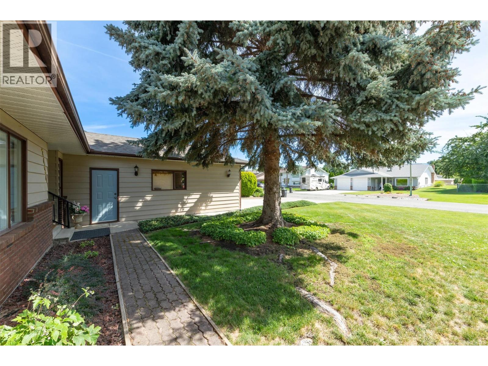 2434 Rhondda Crescent