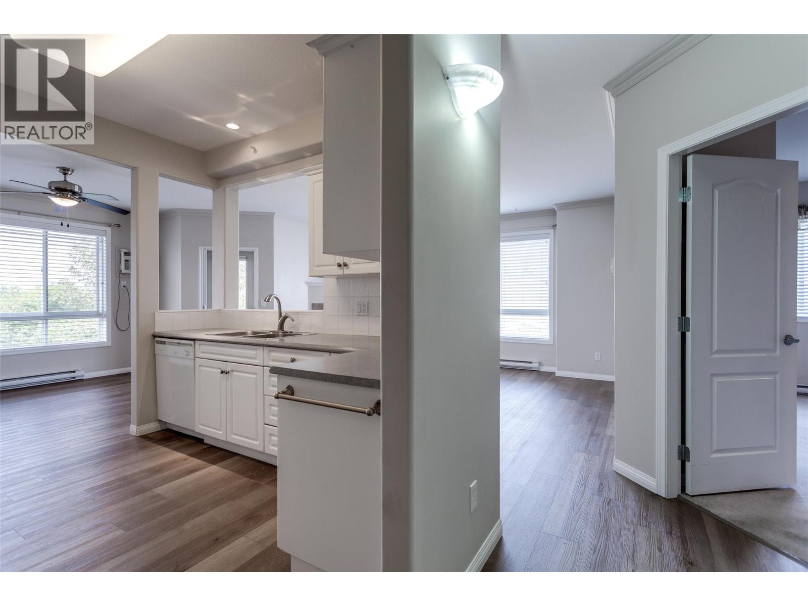 1962 Enterprise Way Unit# 401