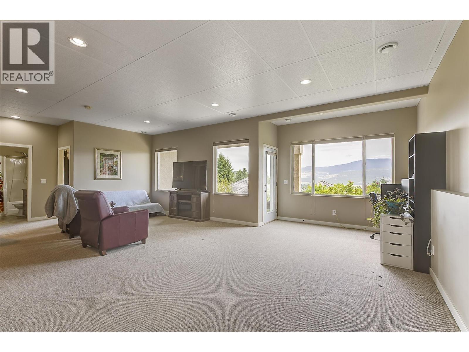 1950 CAPISTRANO Drive Unit# 133