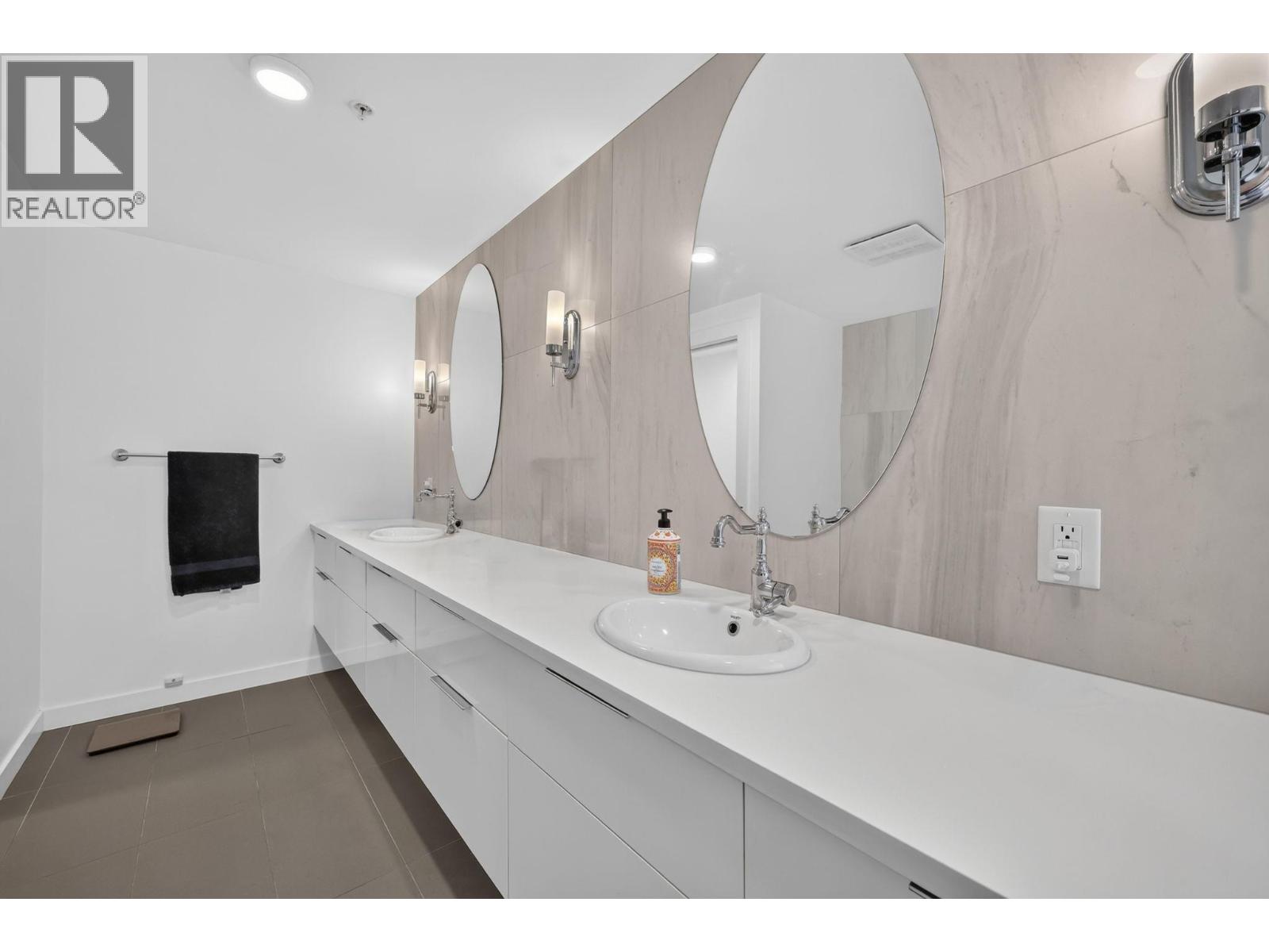1151 Sunset Drive Unit# 2101