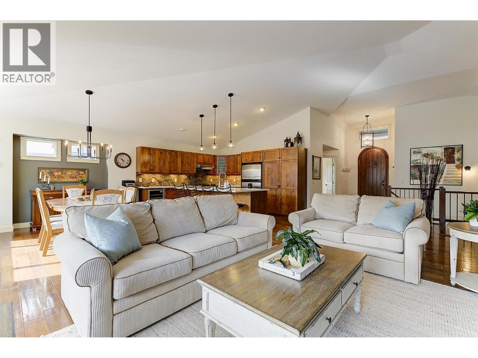 12931 East Ridge Drive