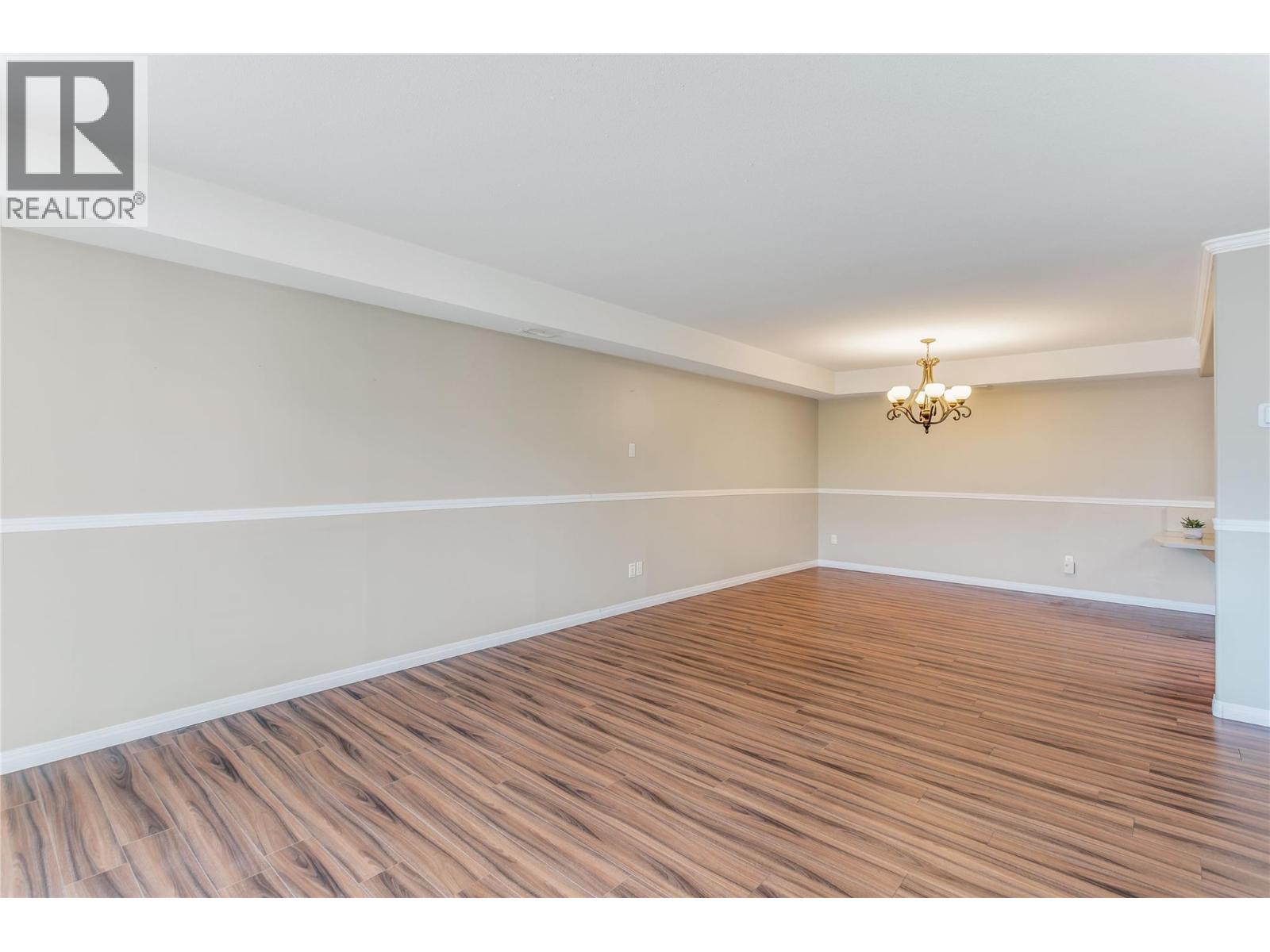 200 DOUGALL Road N Unit# 207