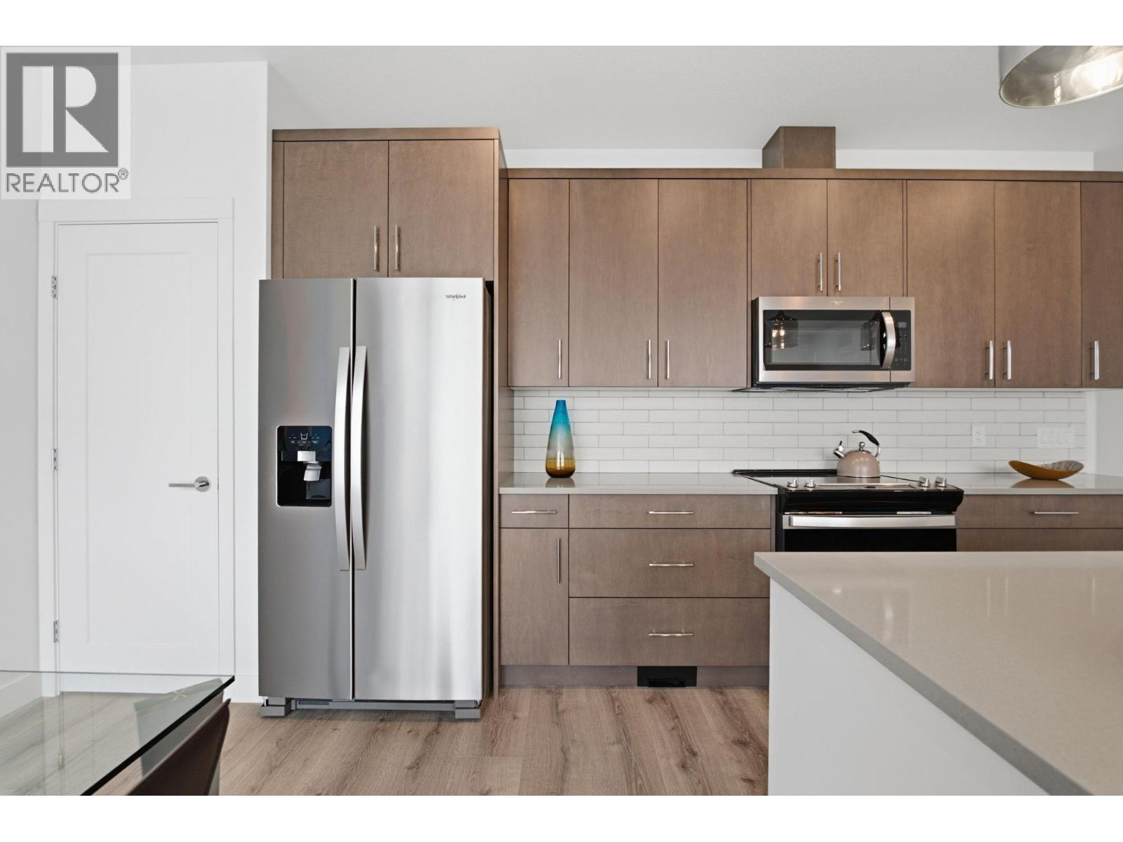 610 Academy Way Unit# 114