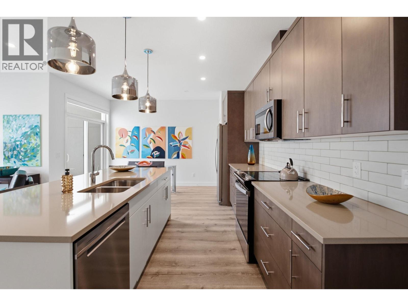 610 Academy Way Unit# 114