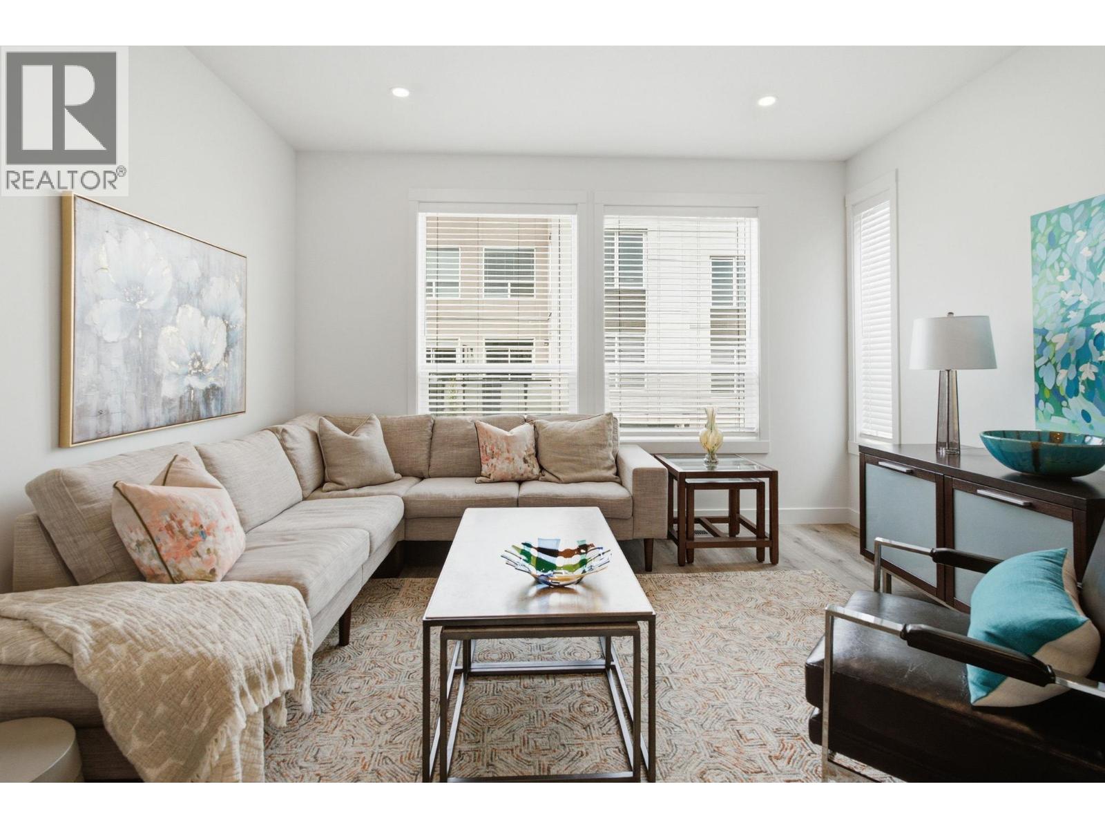 610 Academy Way Unit# 114