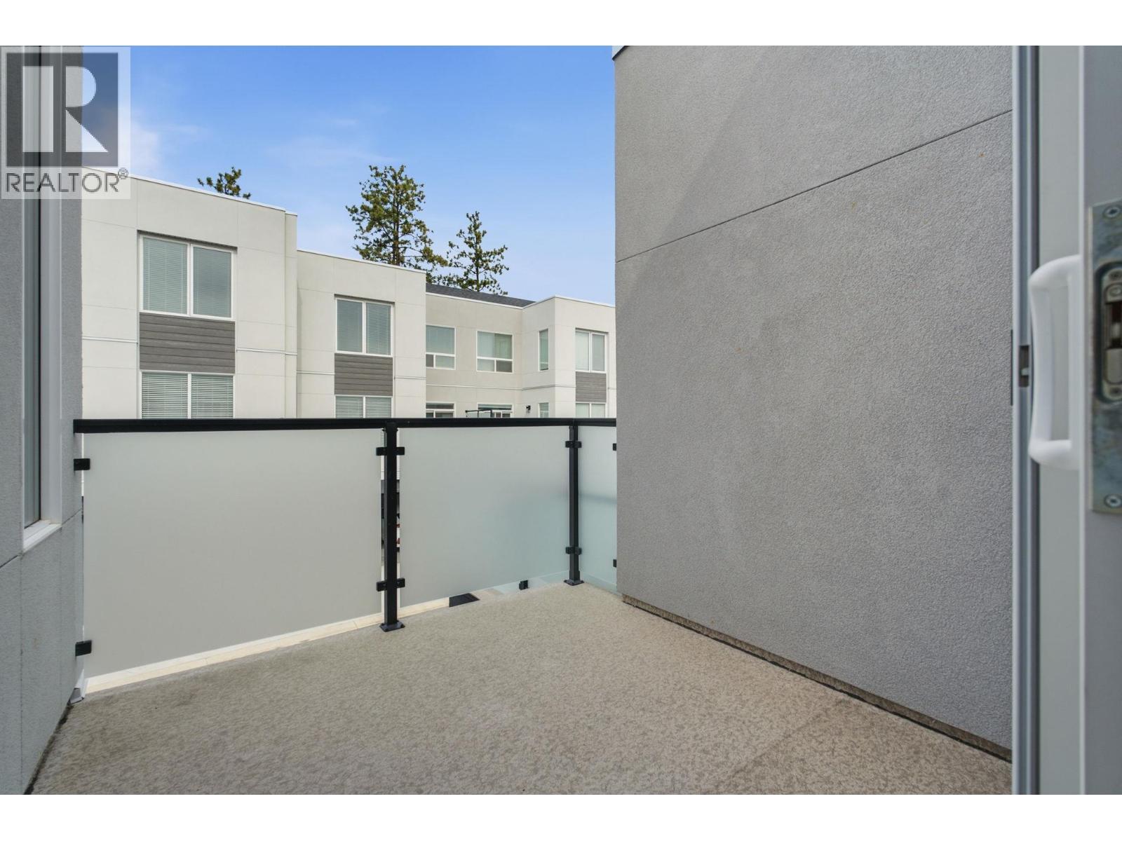 610 Academy Way Unit# 114