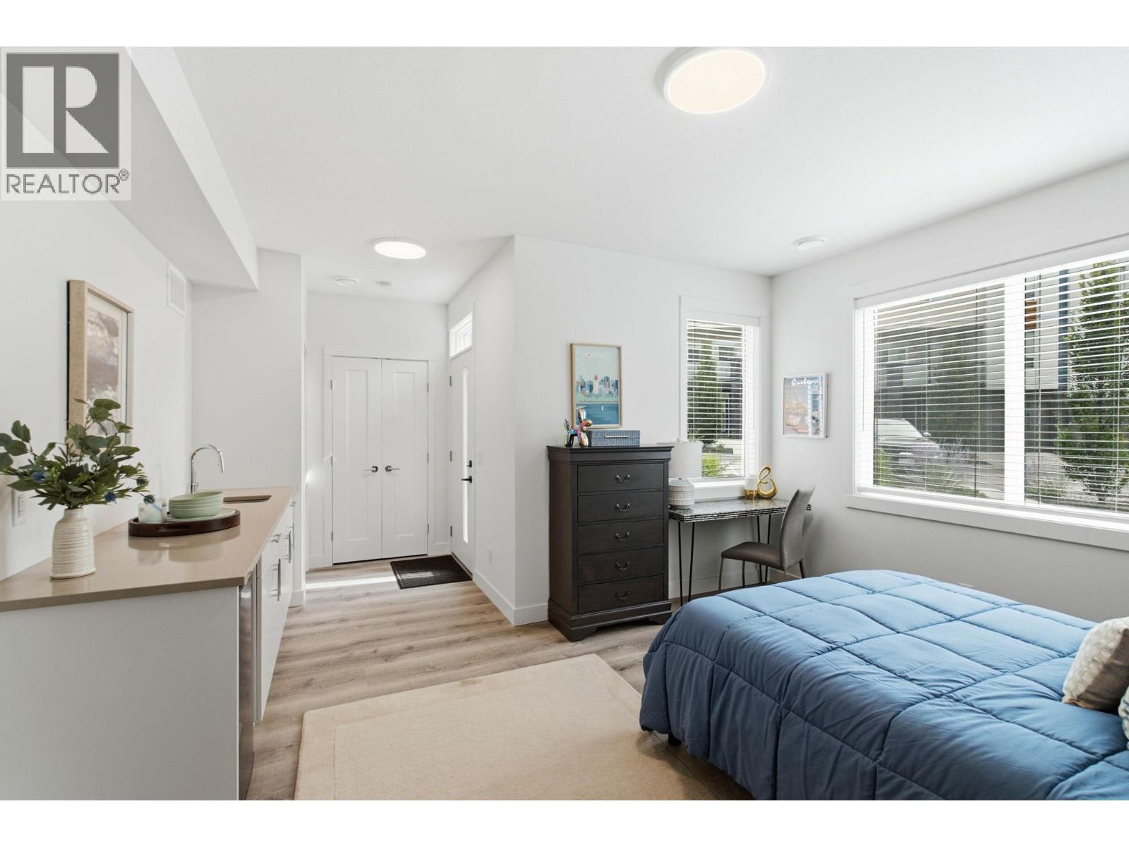 610 Academy Way Unit# 114