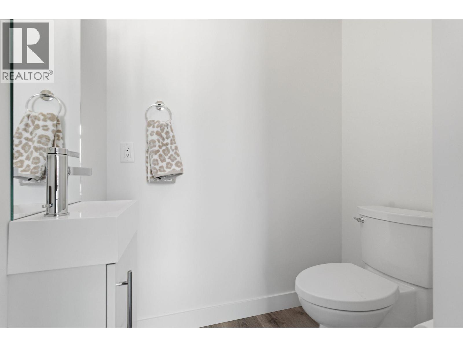 610 Academy Way Unit# 114