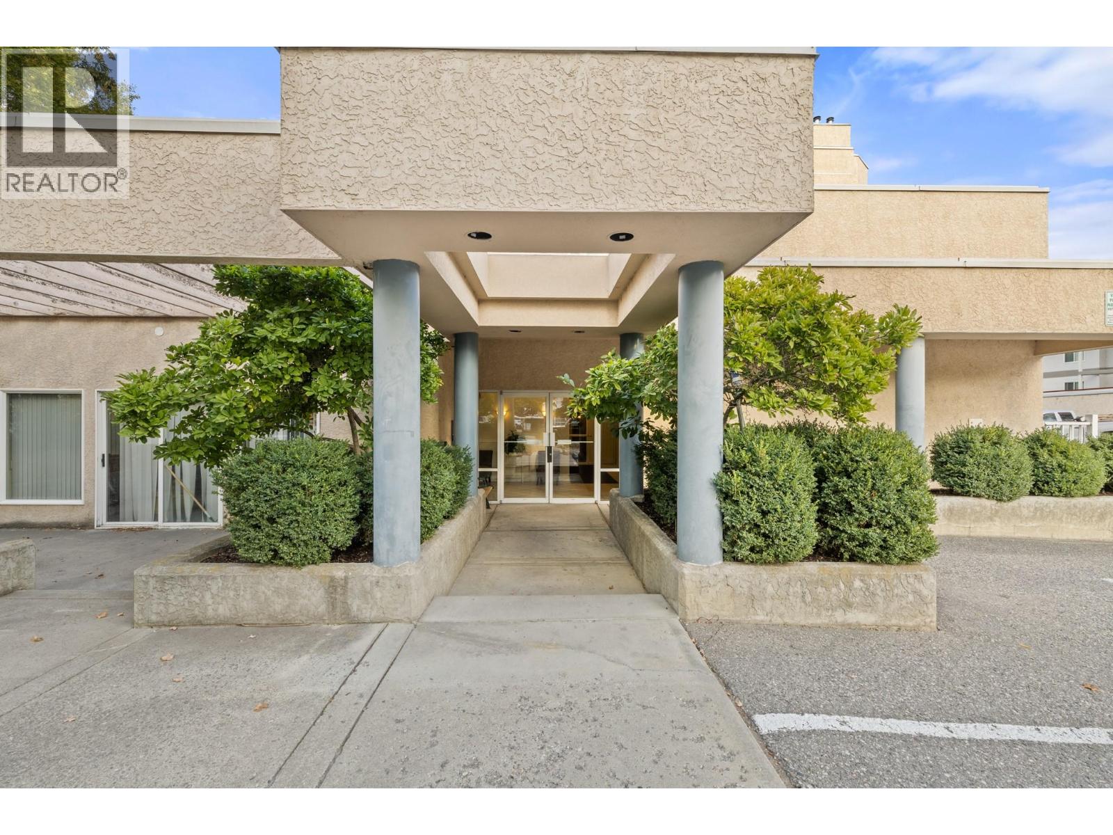 3115 De Montreuil Court Unit# 409