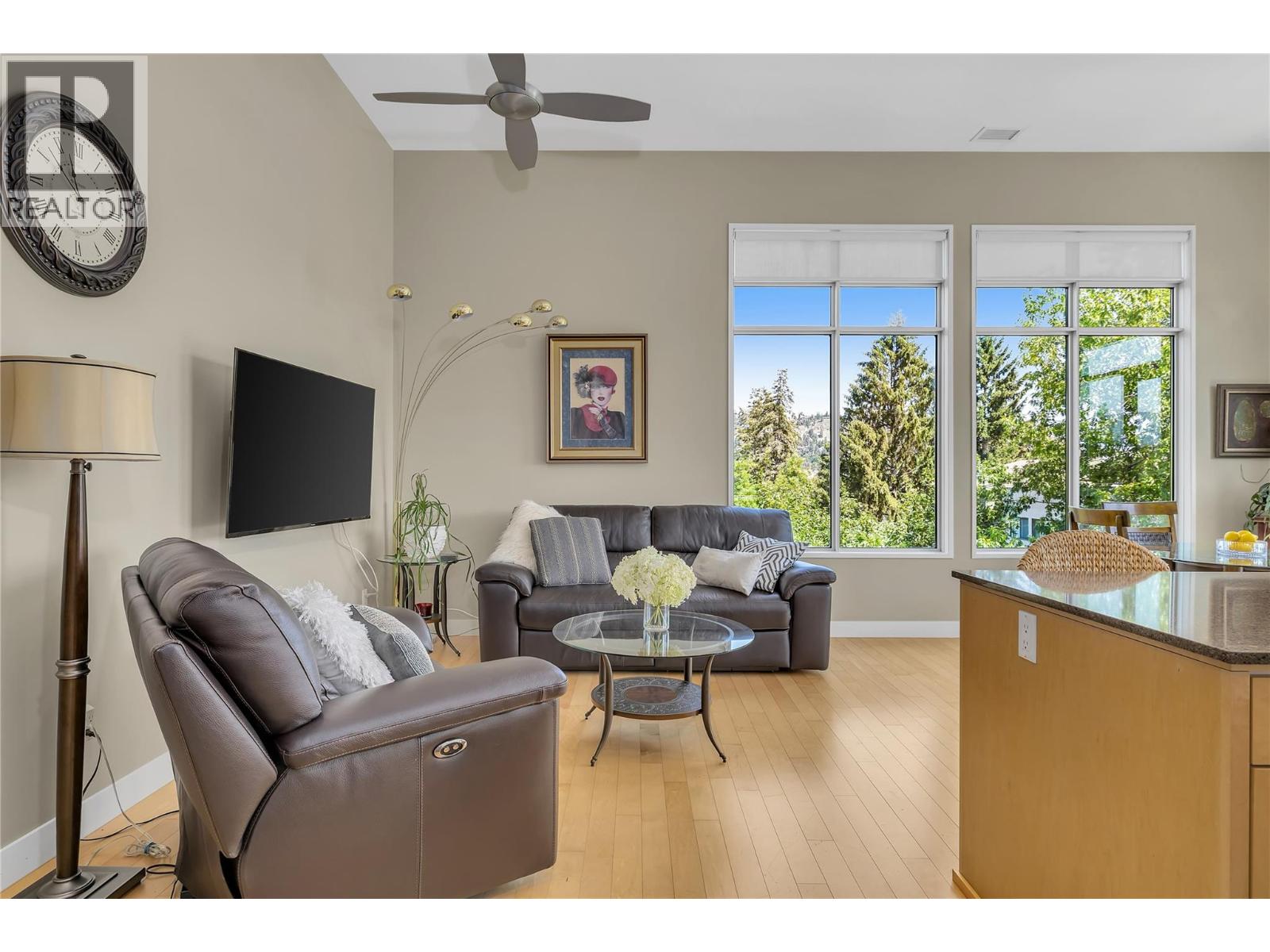 1495 Graham Street Unit# 409