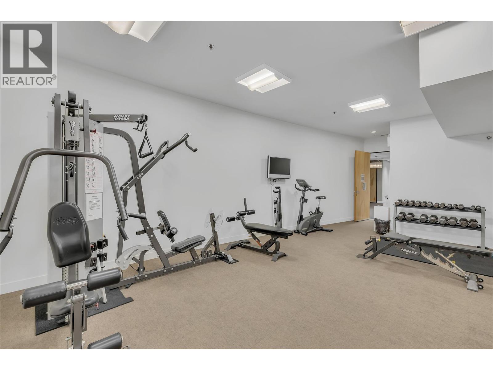 1495 Graham Street Unit# 409