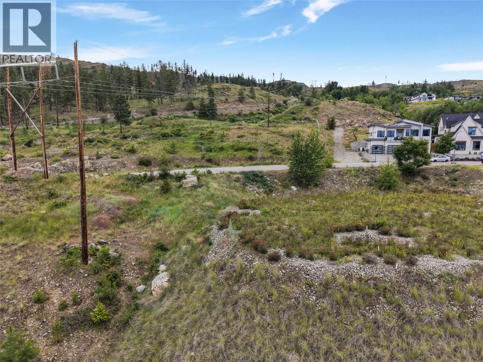 523 Trumpeter Road