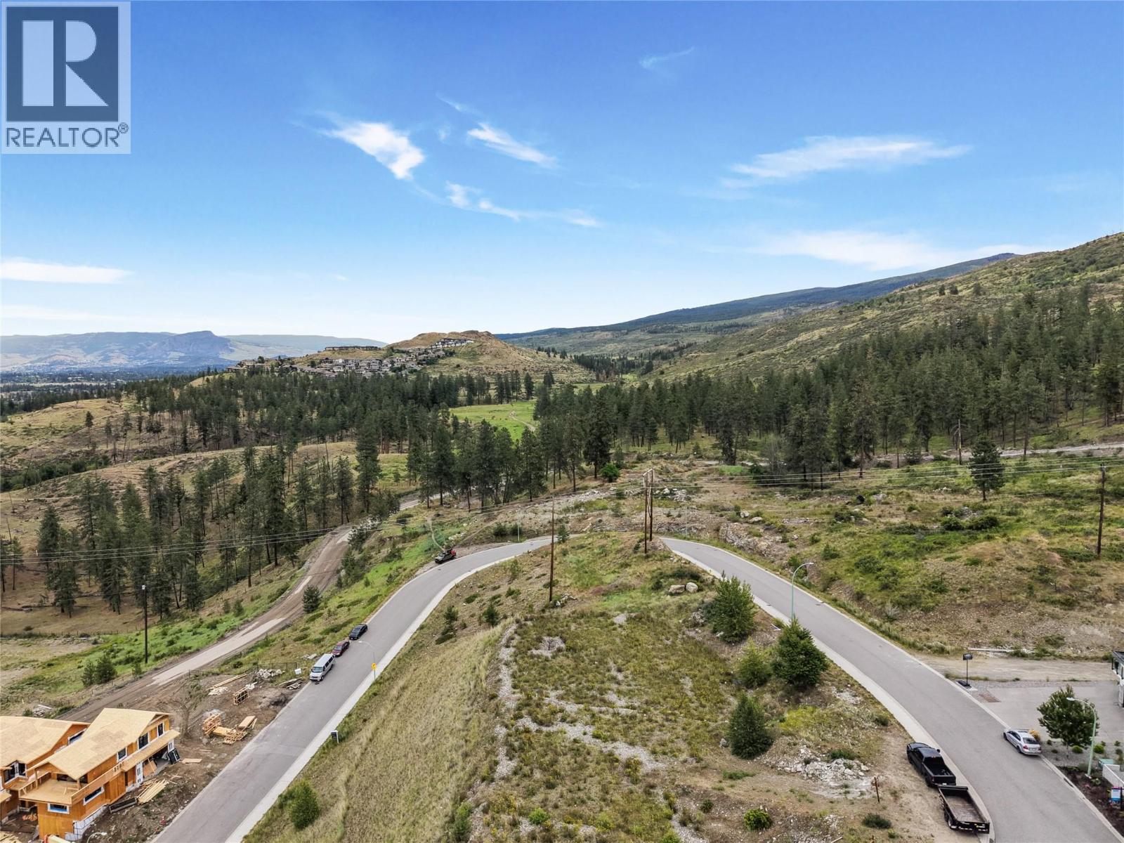 523 Trumpeter Road