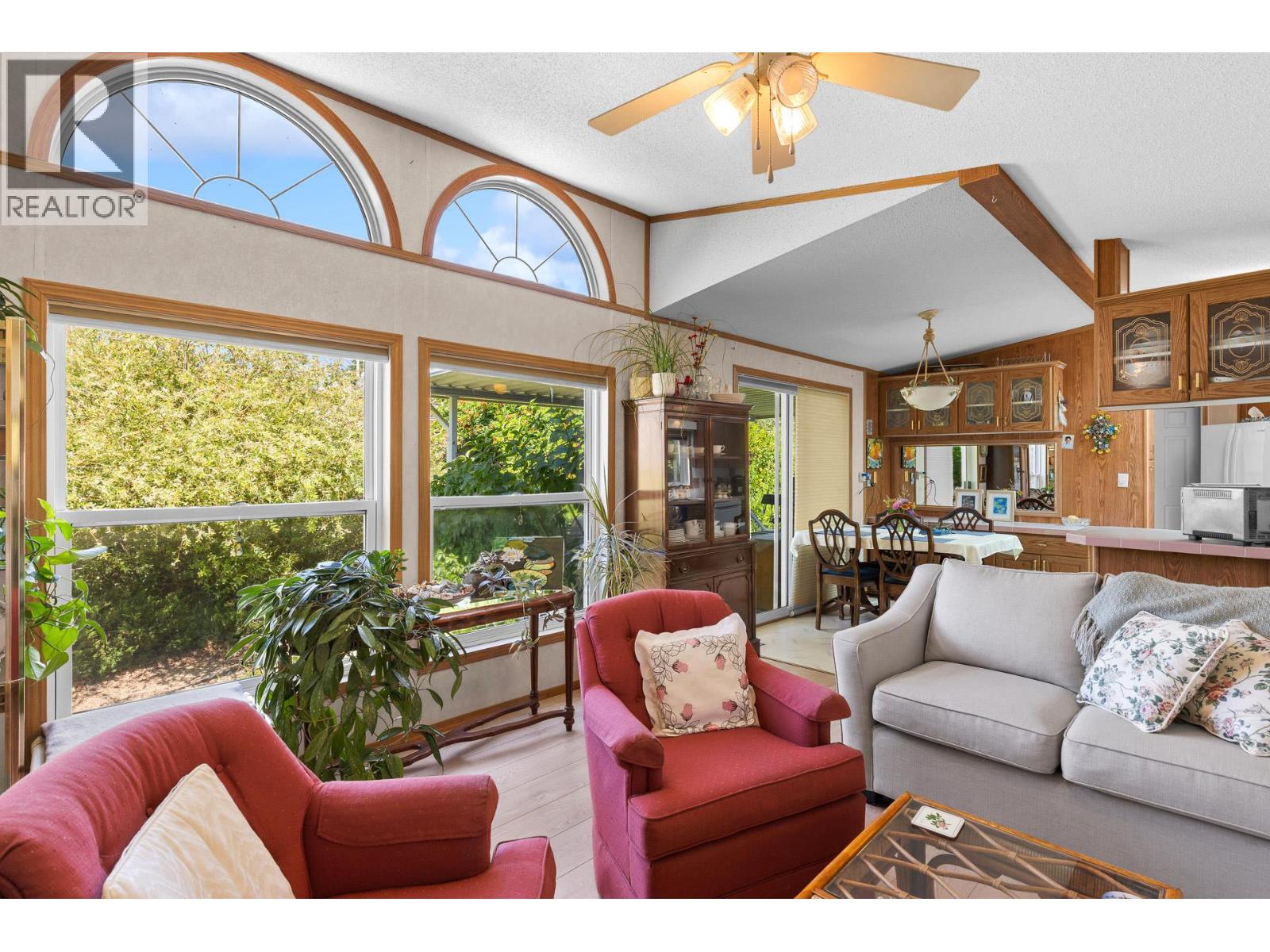 1880 Old Boucherie Road Unit# 185