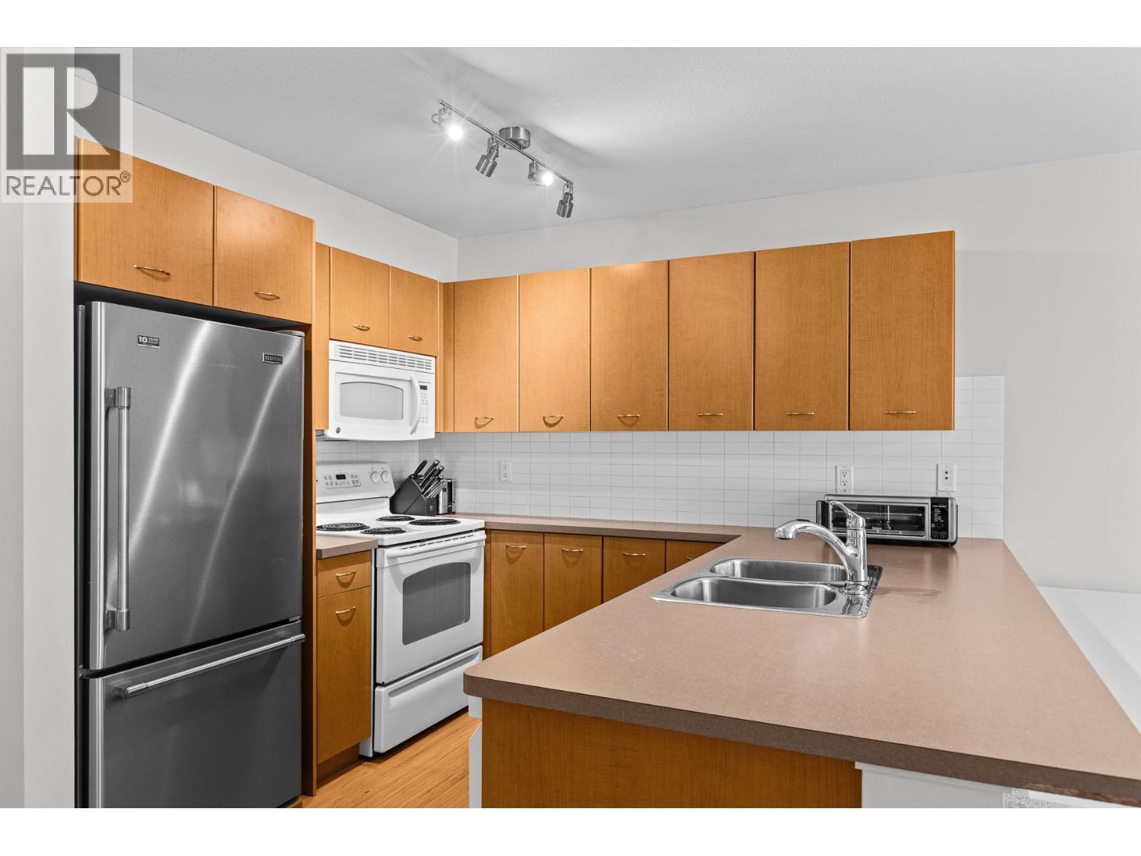 533 Yates Road Unit# 411