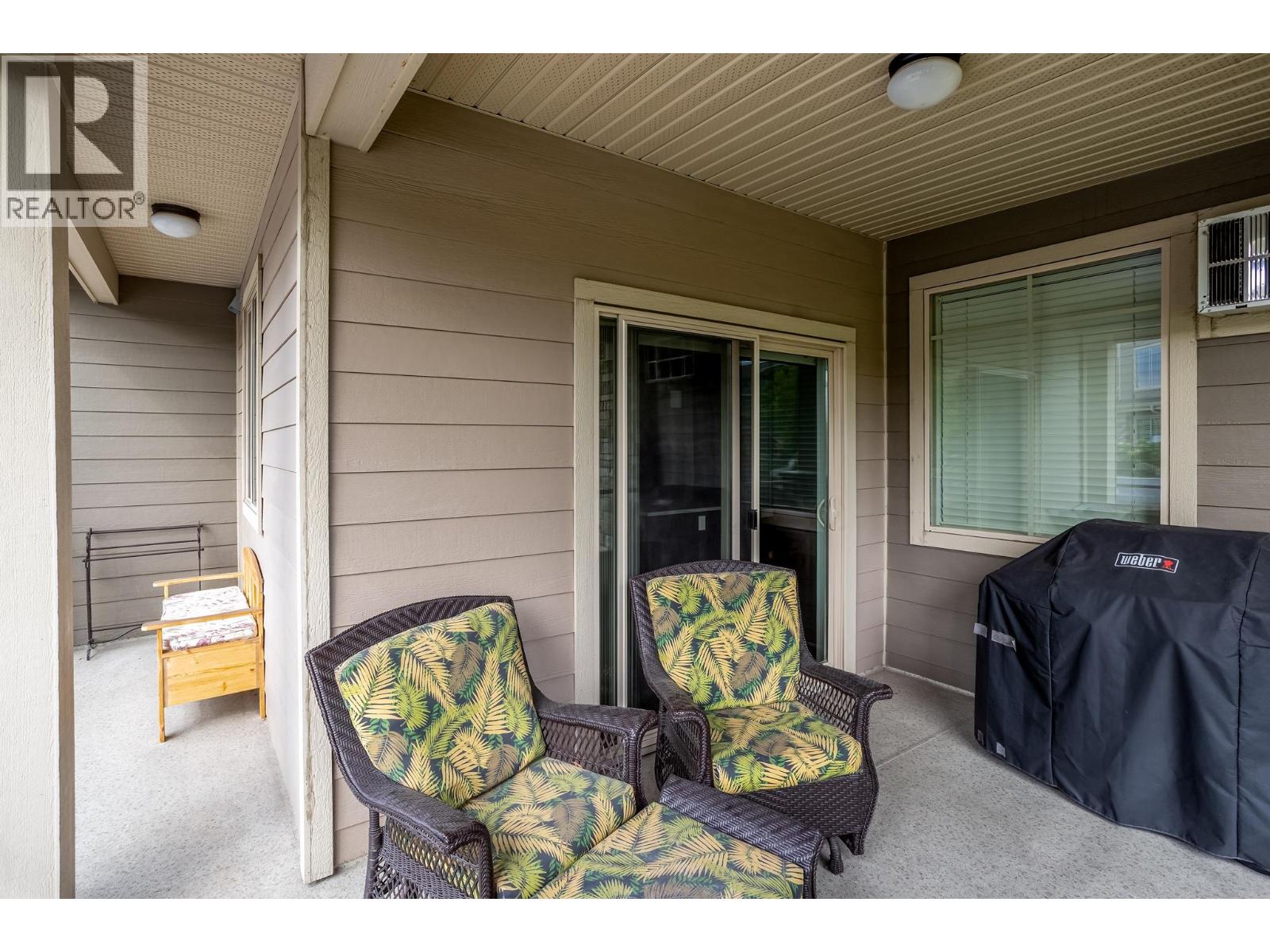 3733 Casorso Road Unit# 104