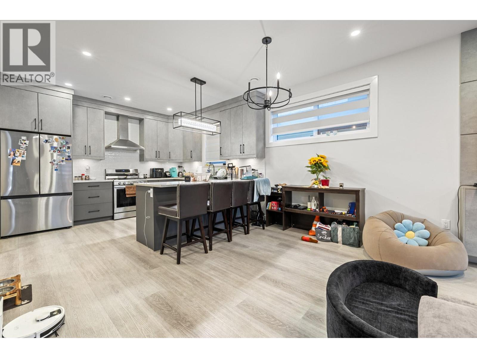 830 Glenwood Avenue Unit# 2
