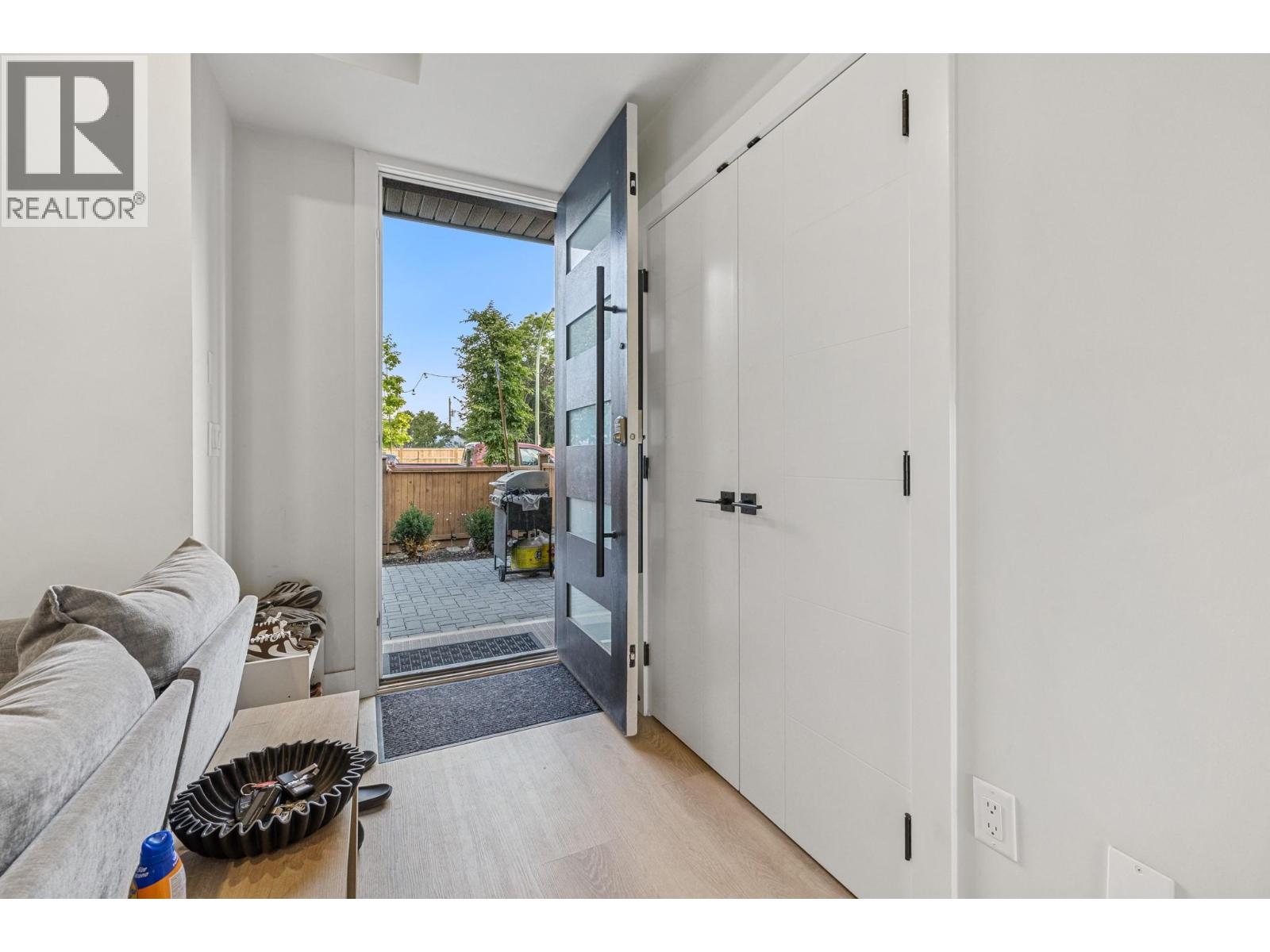 830 Glenwood Avenue Unit# 2