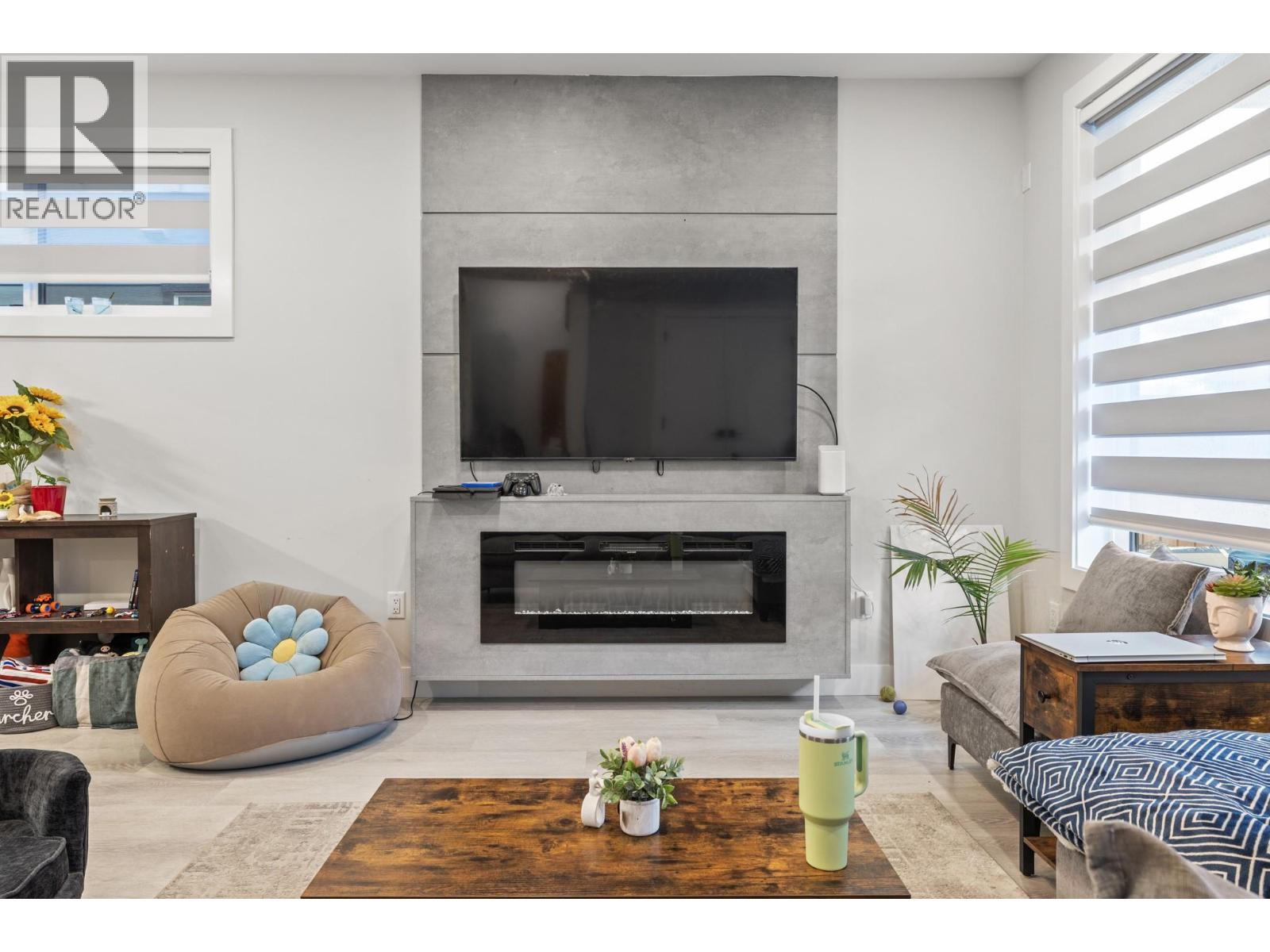 830 Glenwood Avenue Unit# 2