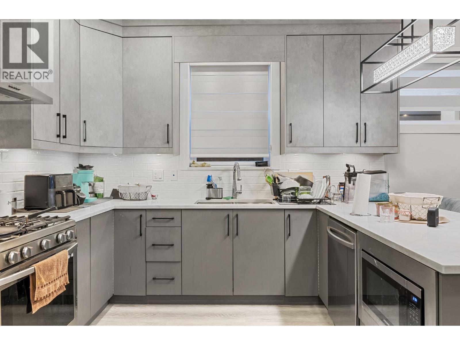 830 Glenwood Avenue Unit# 2