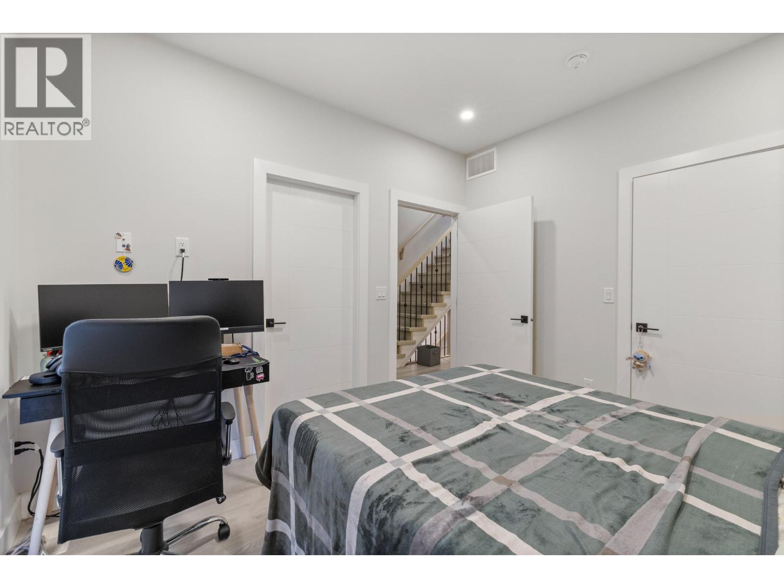 830 Glenwood Avenue Unit# 2
