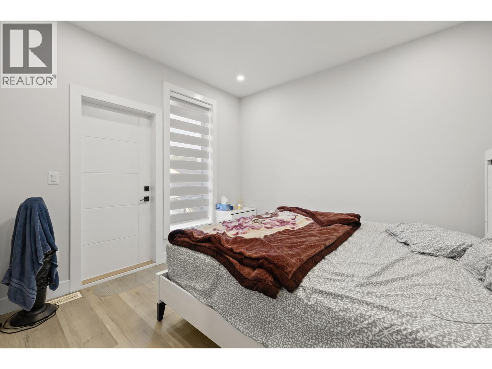 824 Glenwood Avenue Unit# 4