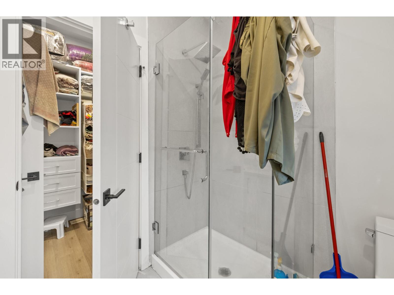 824 Glenwood Avenue Unit# 4