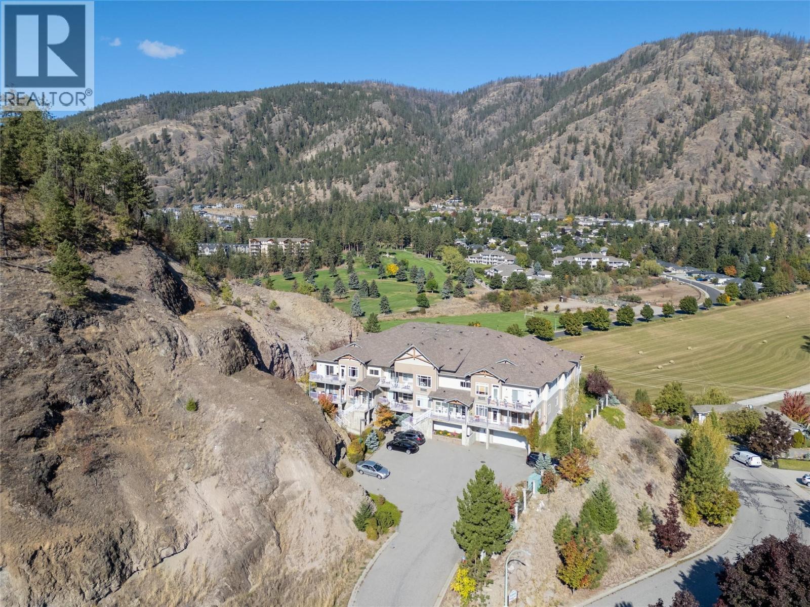 2523 Shannon View Drive Unit# 203