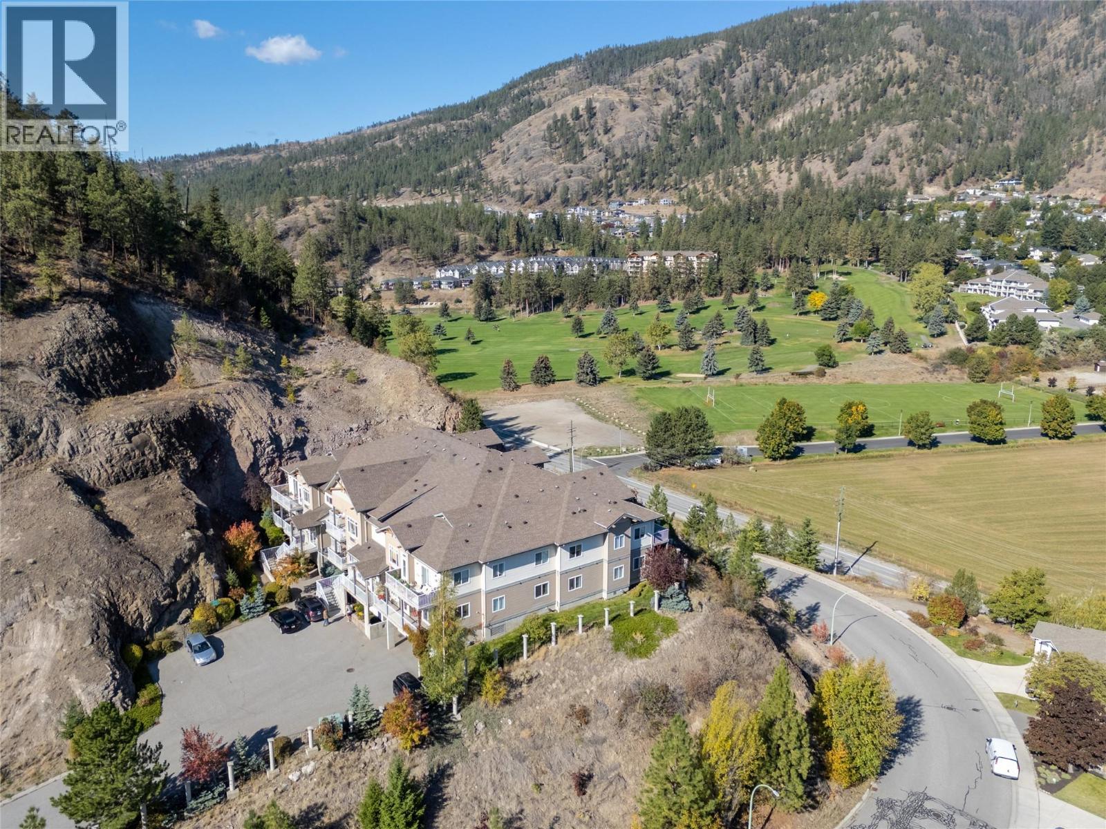 2523 Shannon View Drive Unit# 203