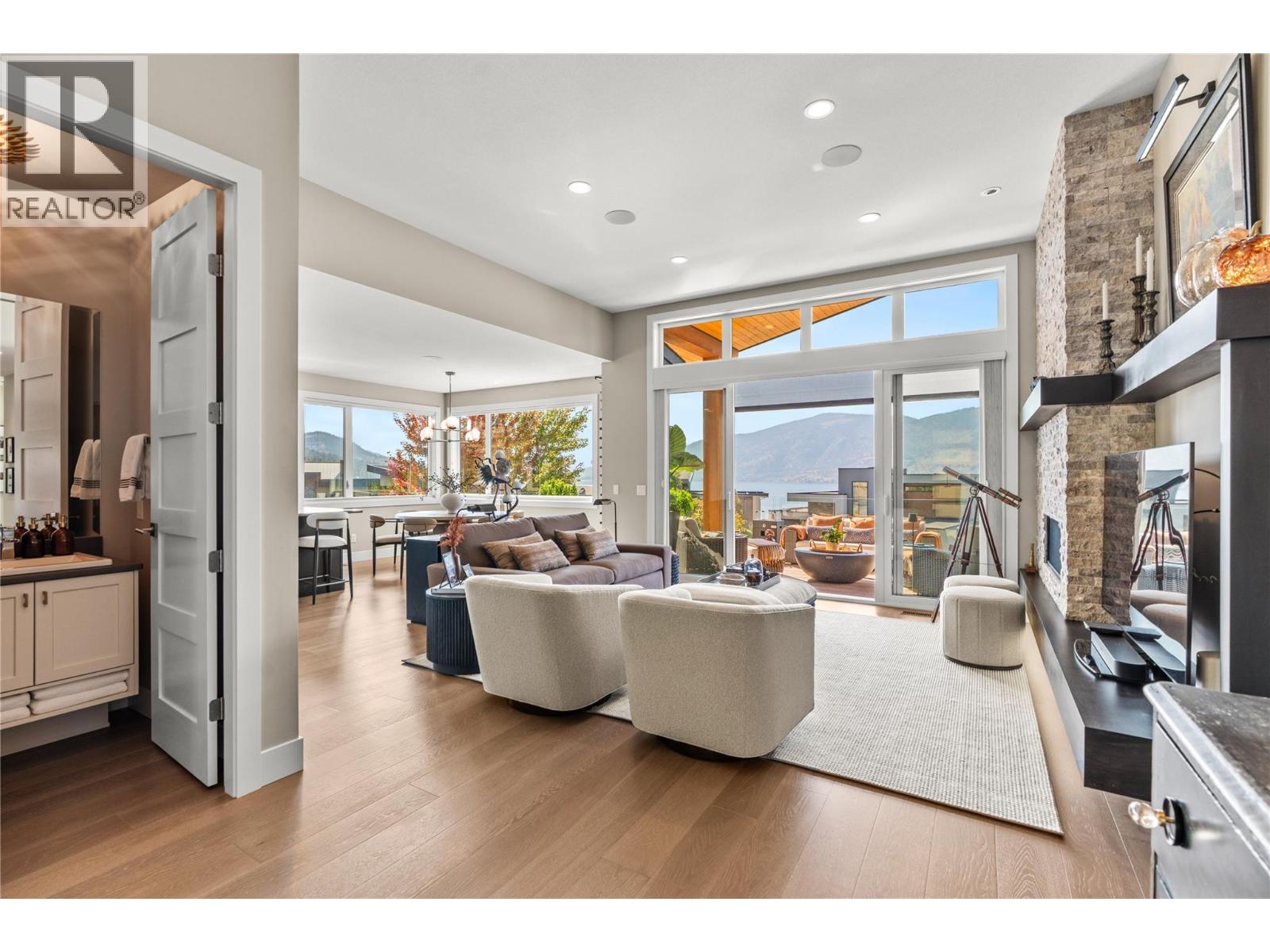 1666 Lakestone Drive