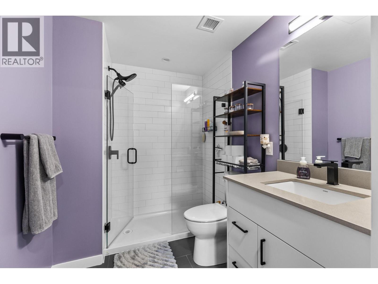 660 Cawston Avenue N Unit# 407