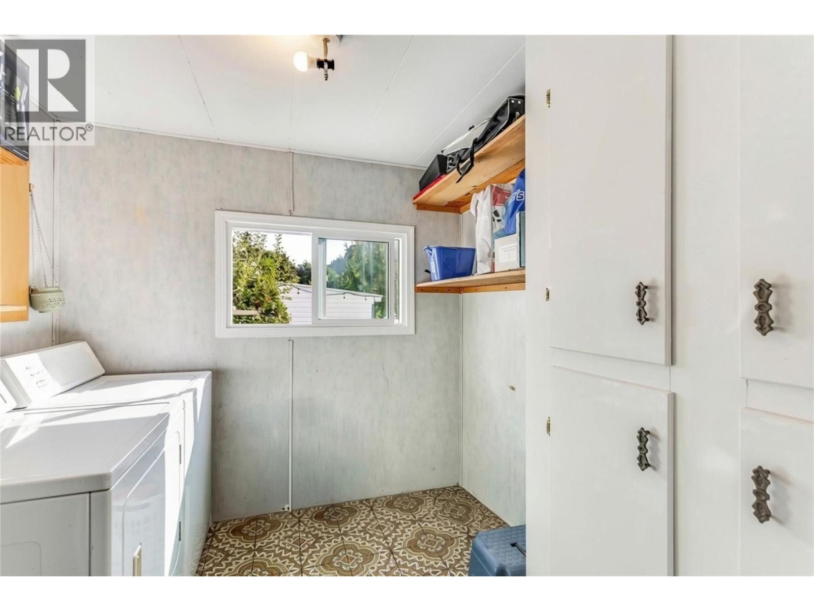 1699 Ross Road Unit# 213
